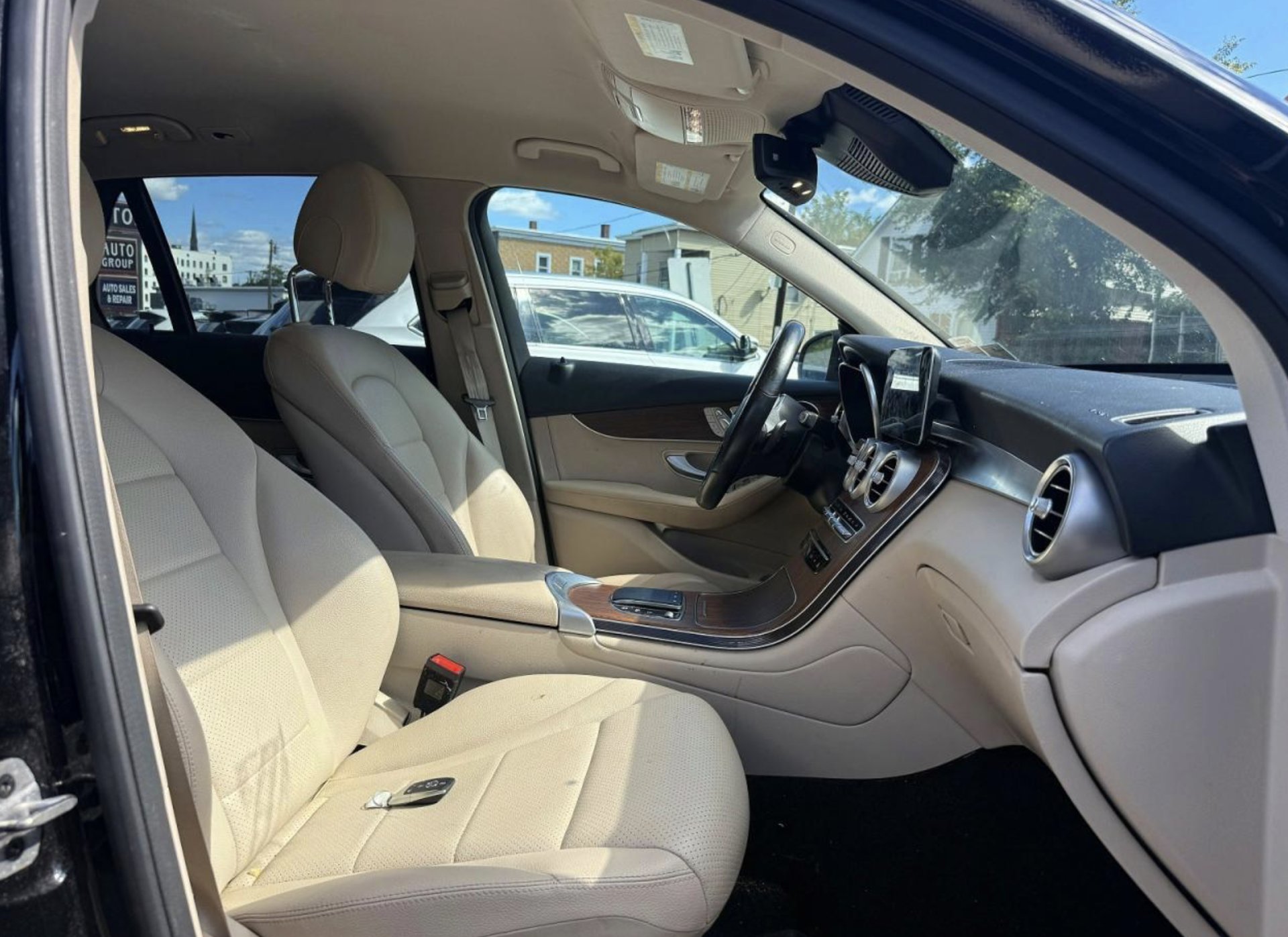 Mersedes Benz GLC — фото 7 из 8
