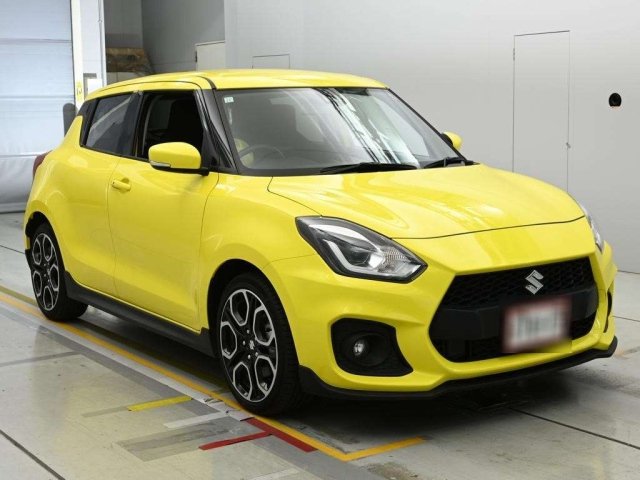 Suzuki Swift — фото 1 из 10