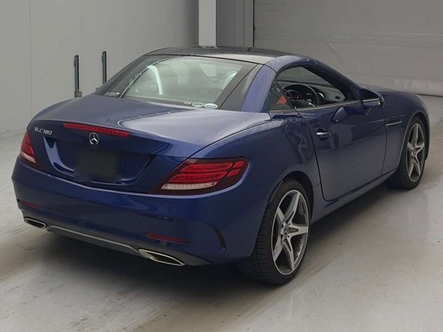 Mersedes Benz SLC 180 — фото 2 из 2