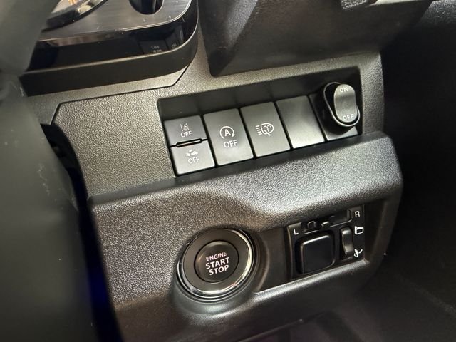 Suzuki Jimny Sierra — фото 6 из 8