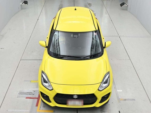 Suzuki Swift — фото 7 из 10