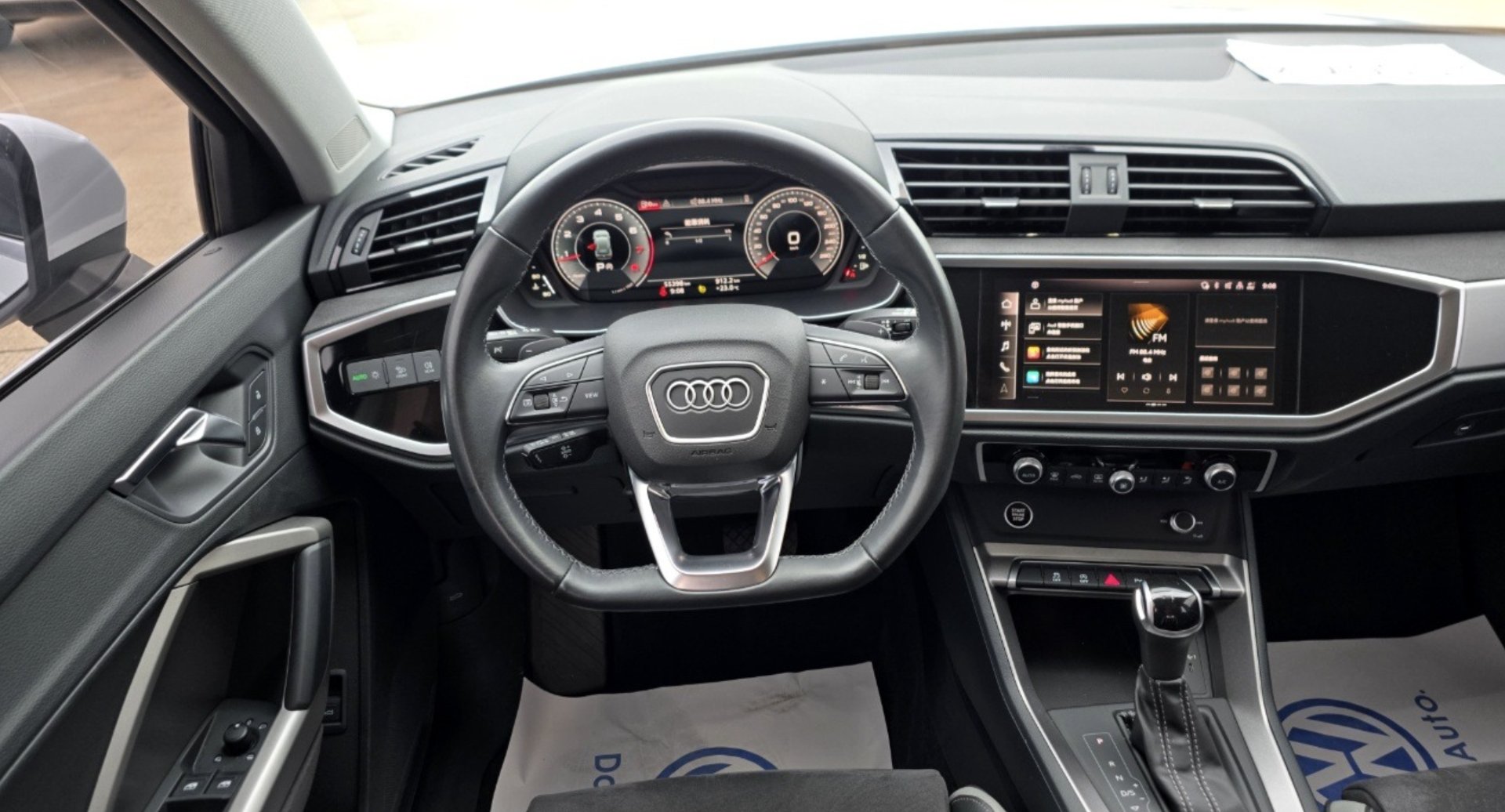 Audi Q3 — фото 4 из 9